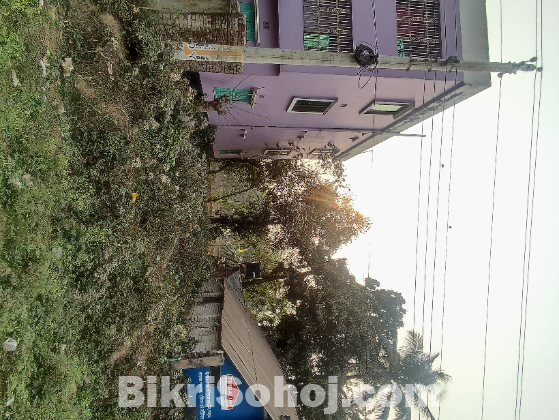 বিশ্বরোড এর সাথে ২.৫ শতক স্কয়ার জমি বিক্রয় হবে